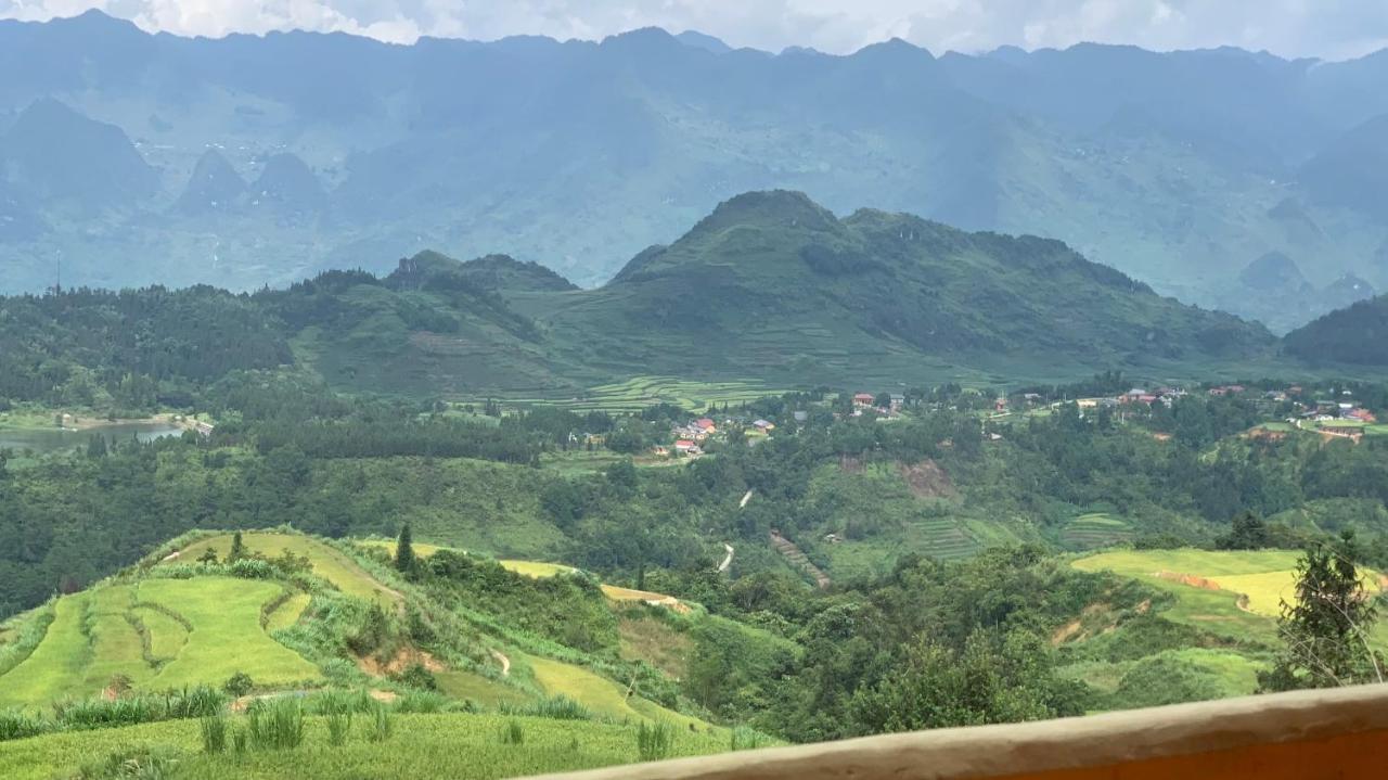 Cong Troi Homestay Ha Giang Exteriör bild